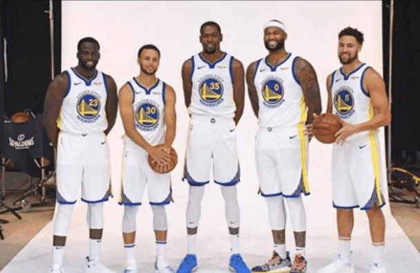 梅西四场季后赛贡献4球+5助攻，率迈阿密国际拿下东部冠军（梅西季后赛4战4球5助，助迈阿密国际加冕东部冠军）