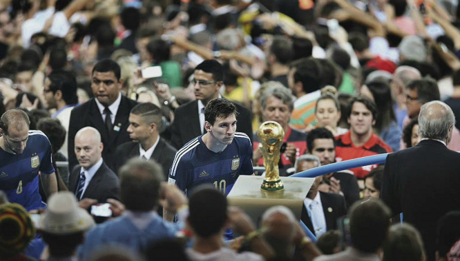 记者：罗马的确有意路易斯-恩里克，但国米目前无意放人（记者：罗马确有意引进路易斯-恩里克，但国米暂不放人）