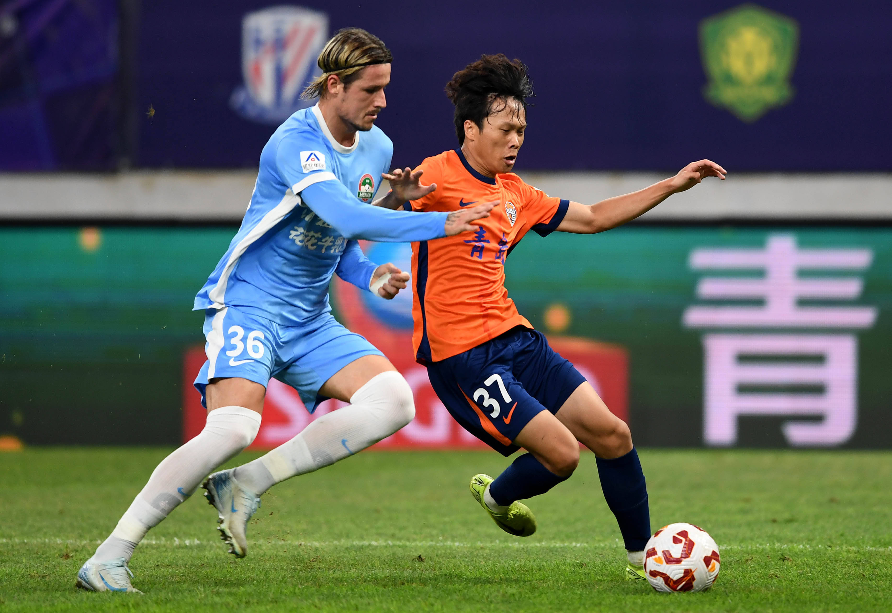 尼克斯伤病报告：唐斯、哈特、米罗将缺席今日的比赛（尼克斯赛前伤情：唐斯、哈特、米罗今日无法出战）