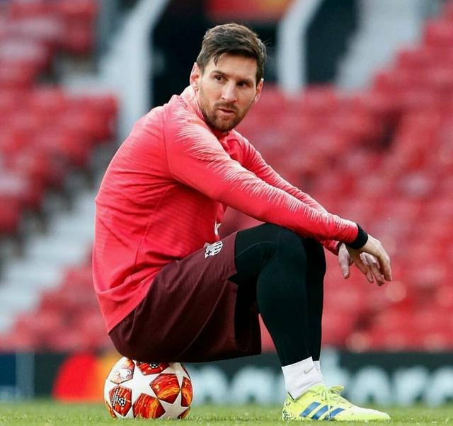 官方：前云南球员迪力穆拉提加盟中超新军辽宁铁人（中超新军辽宁铁人官宣签下前云南球员迪力穆拉提）