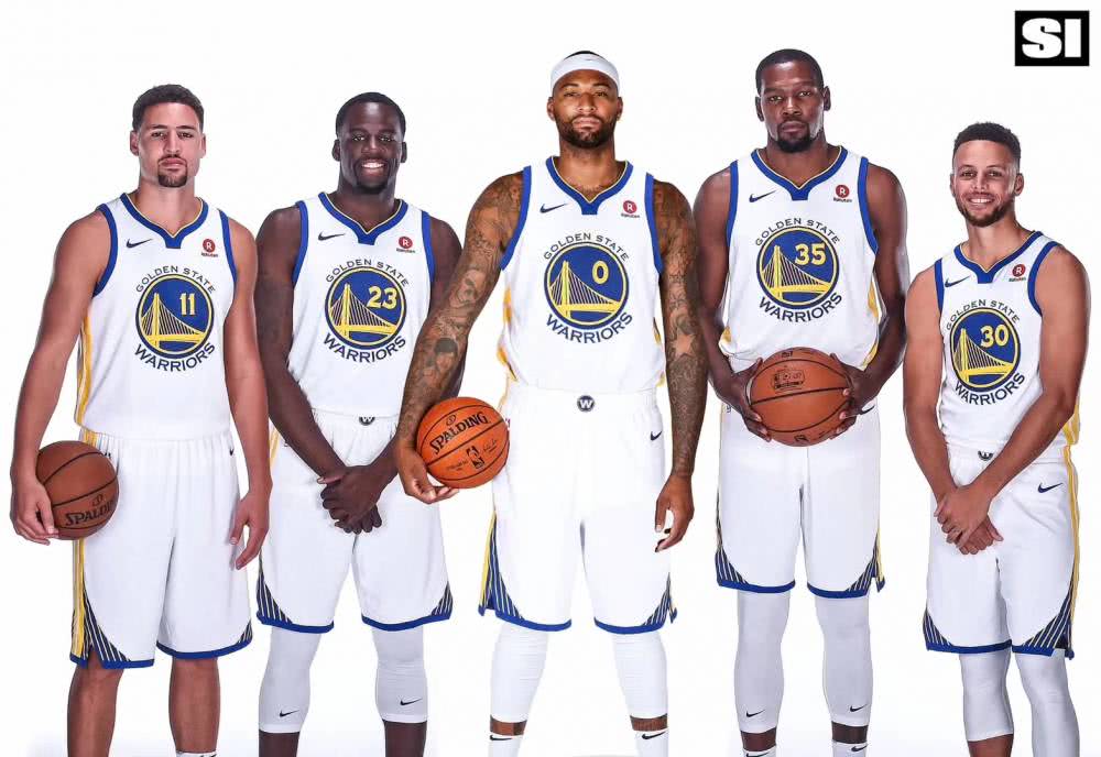 记者：谢维军在昨天的比赛中肋骨又裂了（记者：谢维军在昨日比赛中肋骨再次裂伤）