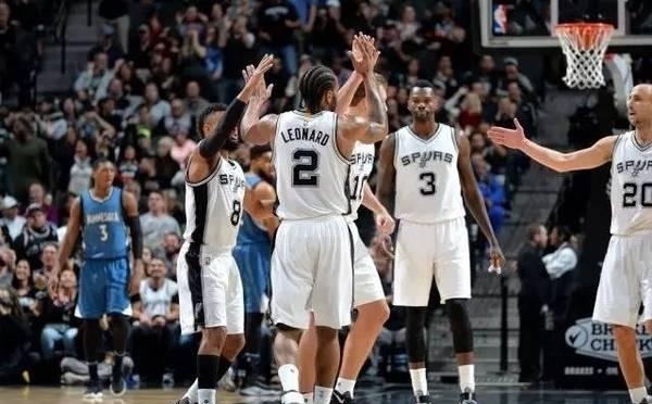 Shams：卡梅伦·约翰逊遭遇右膝骨挫伤，预计将缺席一段时间（Shams：卡梅伦·约翰逊右膝骨挫伤，预计将休战一段时间）