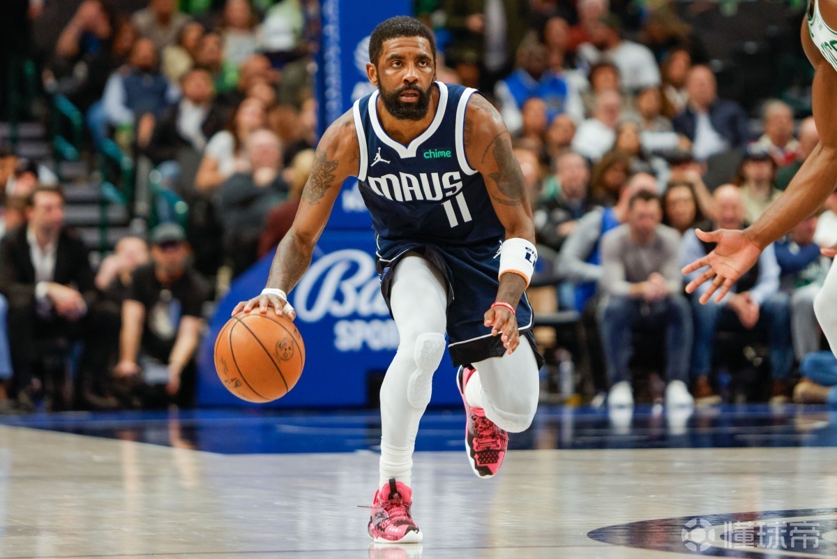 跟队记者：米兰内部否认了蒂亚戈-席尔瓦可能回归的传闻（随队记者：米兰方面否认蒂亚戈-席尔瓦回归传闻）