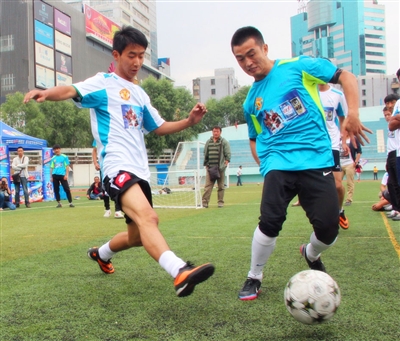 尴尬！辽宁四外援合计仅得28分，巴里·布朗一人独得26分（尬爆！辽宁四外援合计仅28分，巴里·布朗独拿26分）