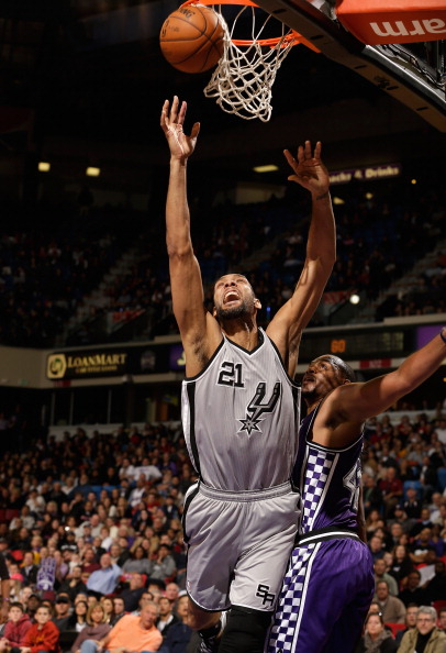 足球巴西名宿点评国足：需要更多年轻力量（巴西足坛名宿评国足：应注入更多年轻血液）