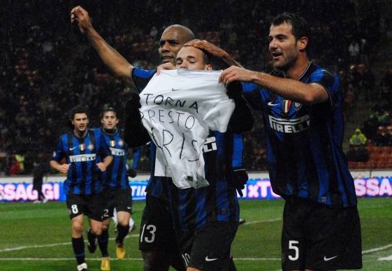 阿坎吉：在学校时发现自己擅长数学；想拥有泽林斯基的技术（阿坎吉：上学时就意识到自己数学很强，也希望拥有泽林斯基的脚下技术）