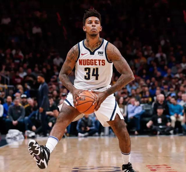 阿斯：马竞正密切关注格雷茨卡，球员与拜仁合同将在明夏到期（阿斯报：马竞紧盯格雷茨卡，其与拜仁的合同将于明夏届满）